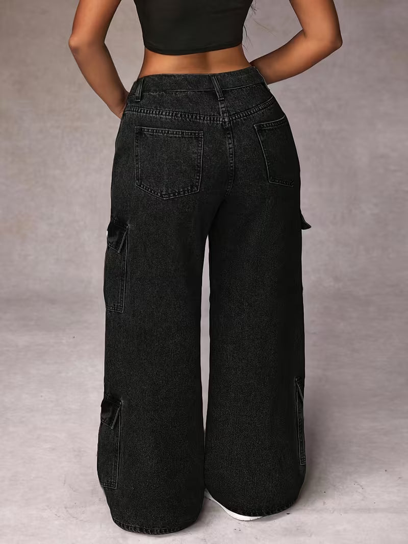 Pantalones cargo de mezclilla,  en negro para mujer de pierna ancha, casuales y elegantes