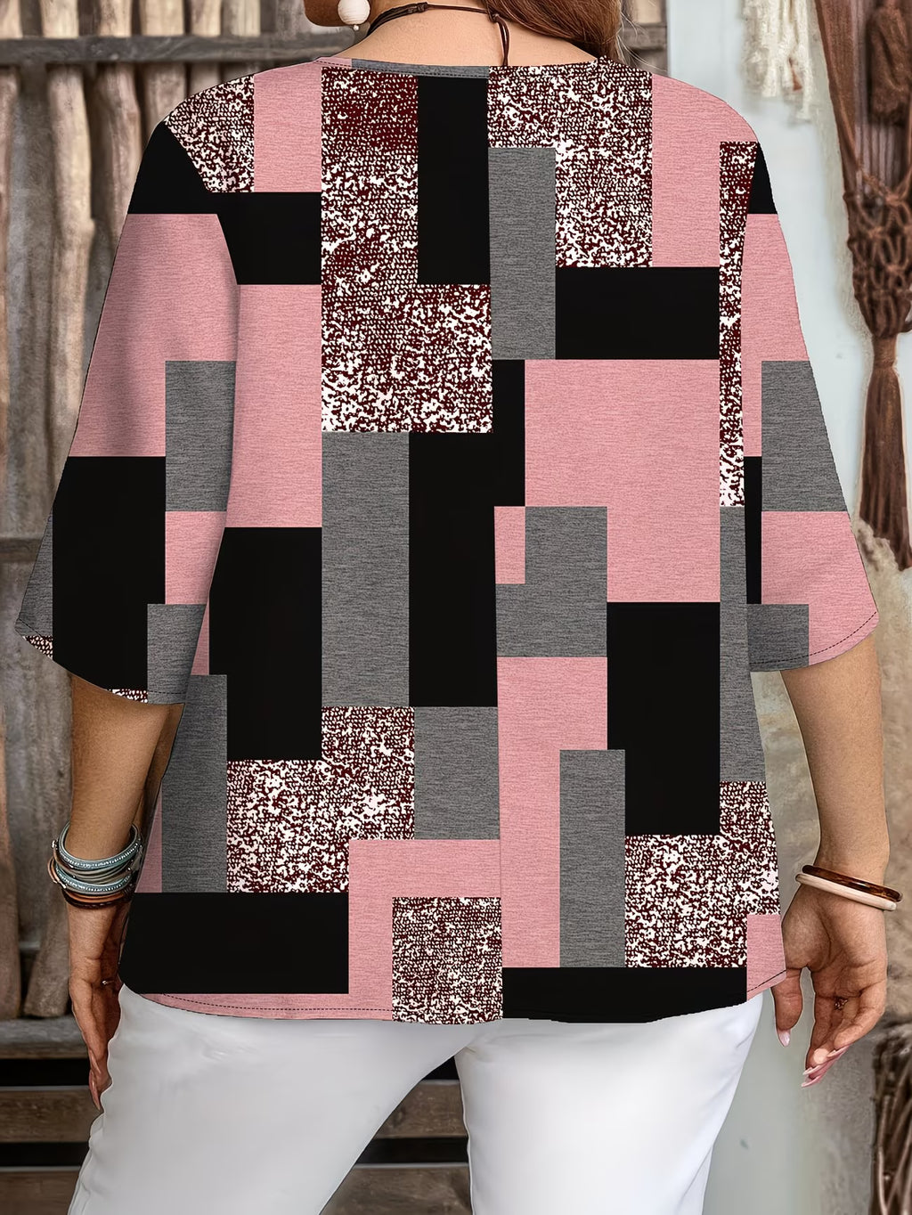 Blusa Plus Size para Mujer | Estampado Geométrico, Manga 3/4, Cuello en V | Tallas 1XL a 5XL