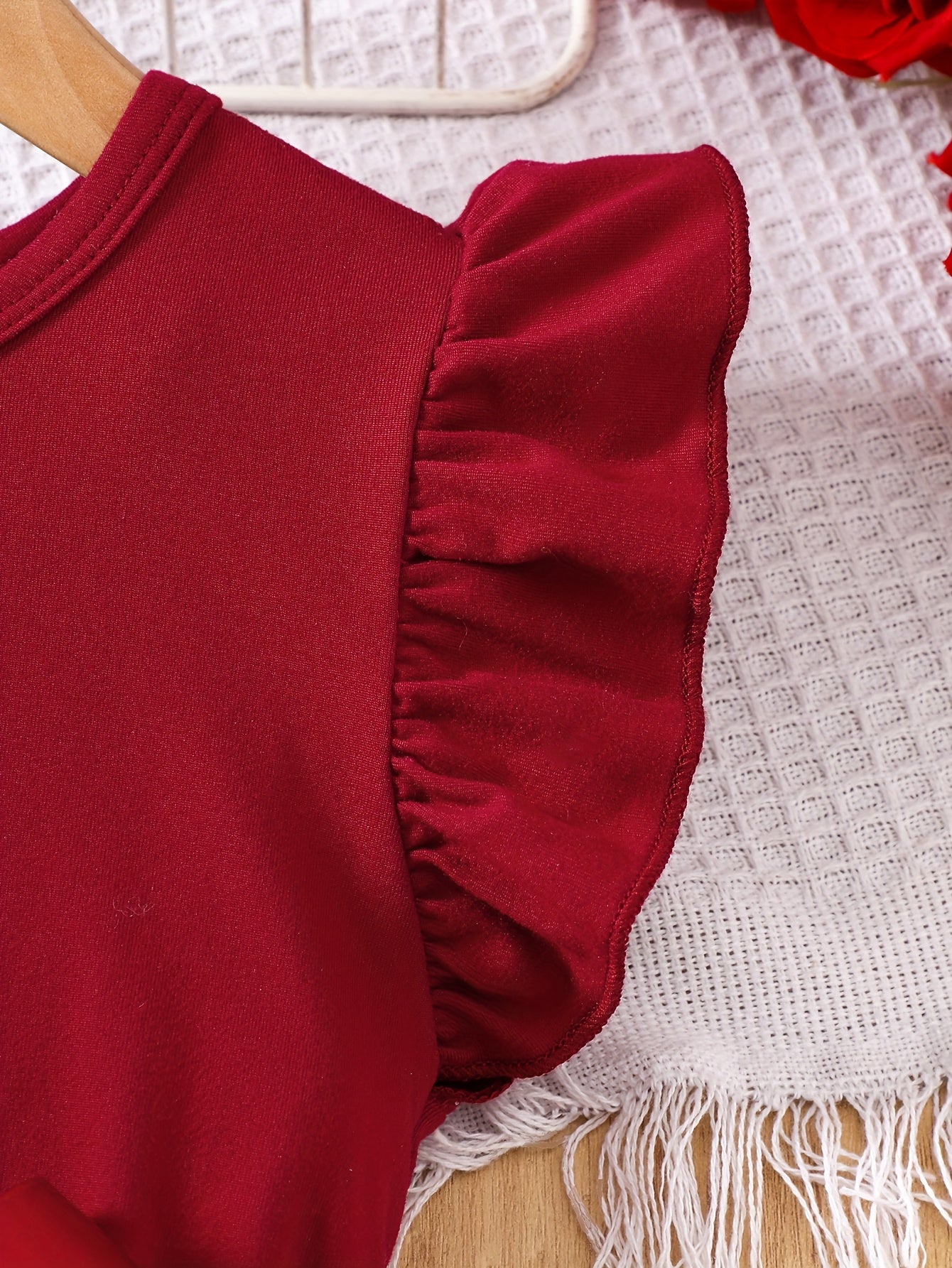 Vestido Midi de Rosas para Niña | Cuerpo Borgoña, Falda Floral, Lazito en Cintura | Tallas 1-2 a 7-8 Años